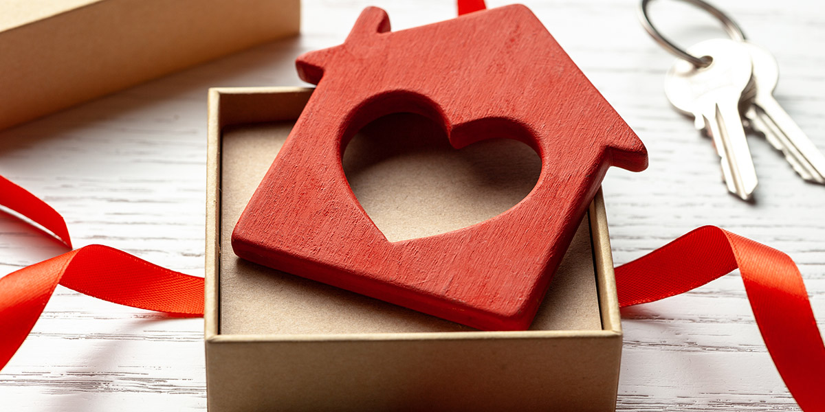 3 Tasty Housewarming Gift Ideas for New Homeowners